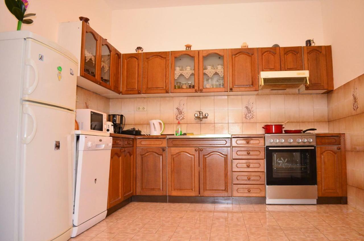 Apartman Rosa Pirovac Exteriér fotografie